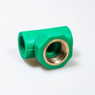 PP-R T komad fi32x1" sa unutrašnjim navojem VALDOM